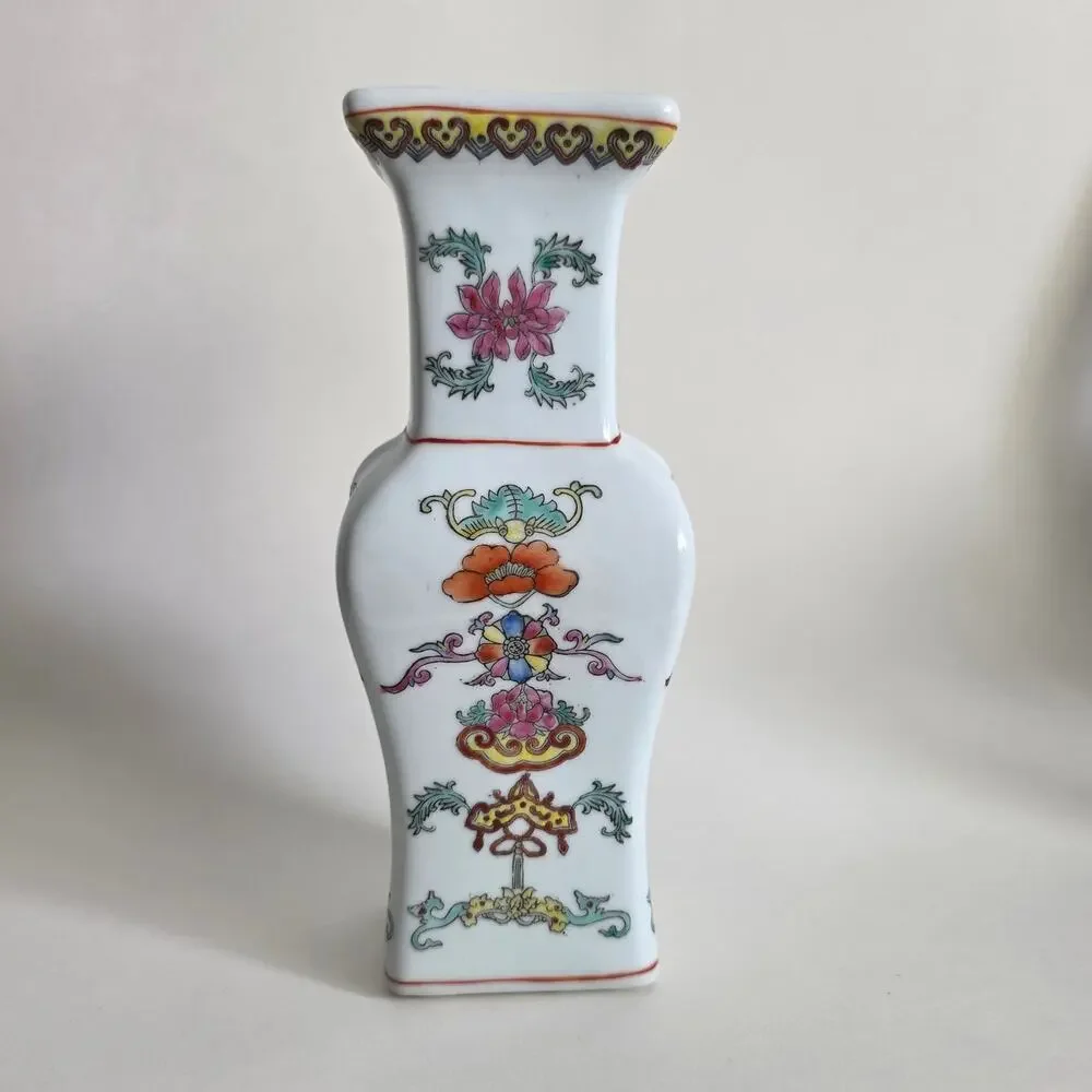 Chinese Porcelain Square Vase Hand Painted Floral Decor 10